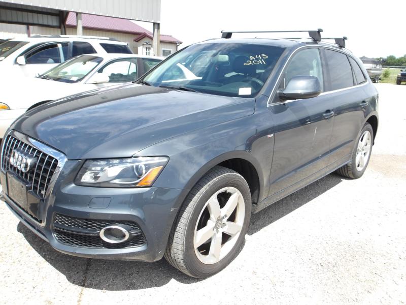 A32 - 2011 Audi Q5 Premium Plus