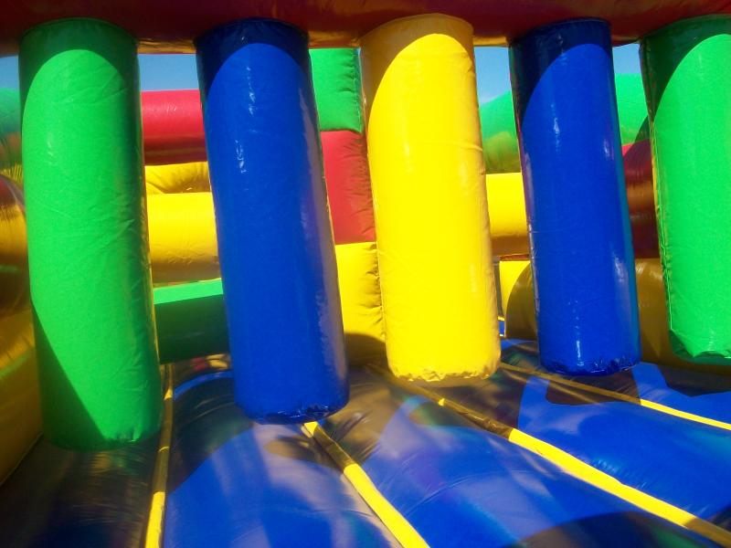 140' Obstacle Course