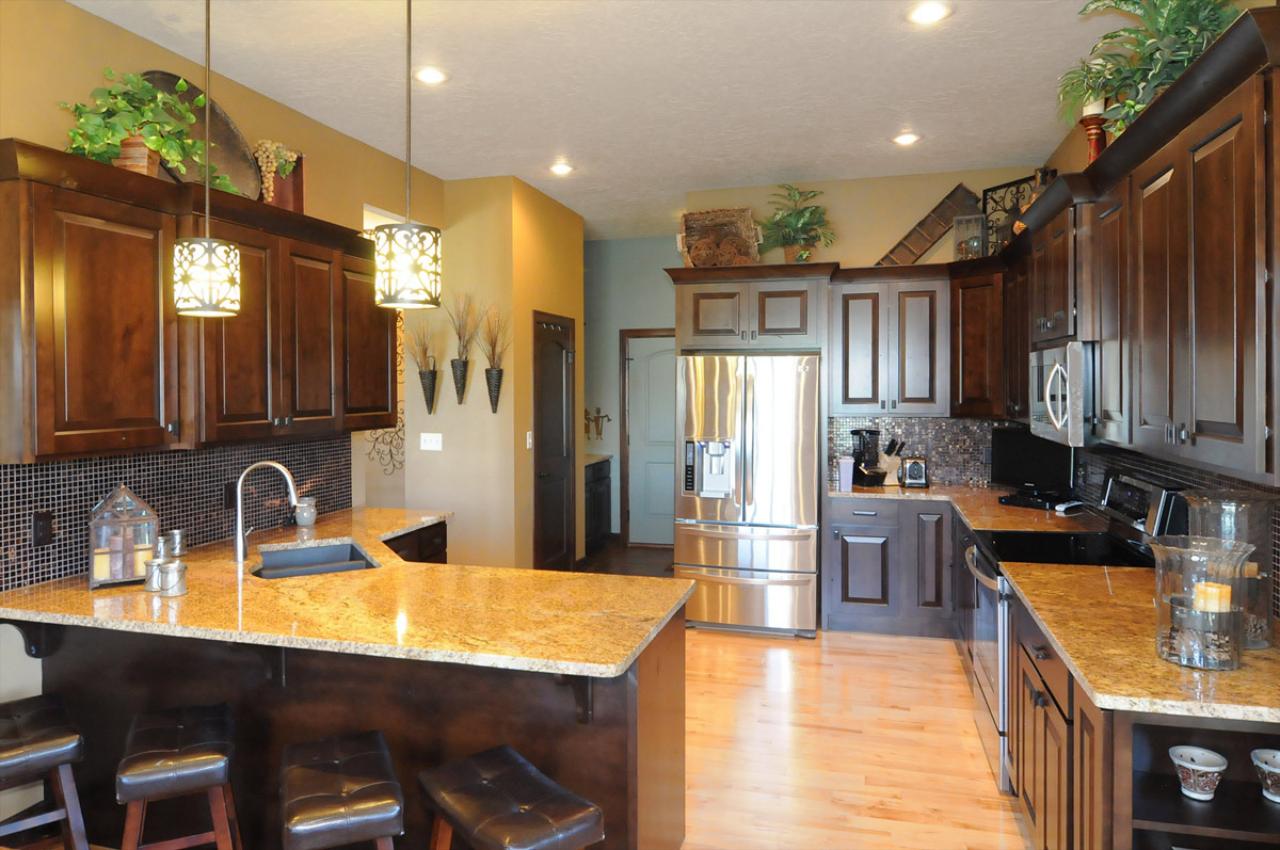 Cabinets & Flooring