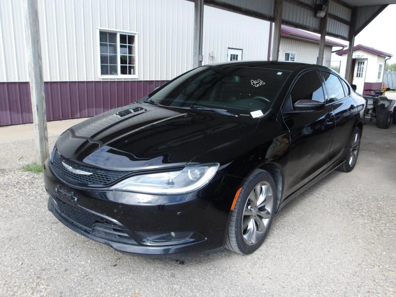 A62 - 2015 Chrysler 200 S