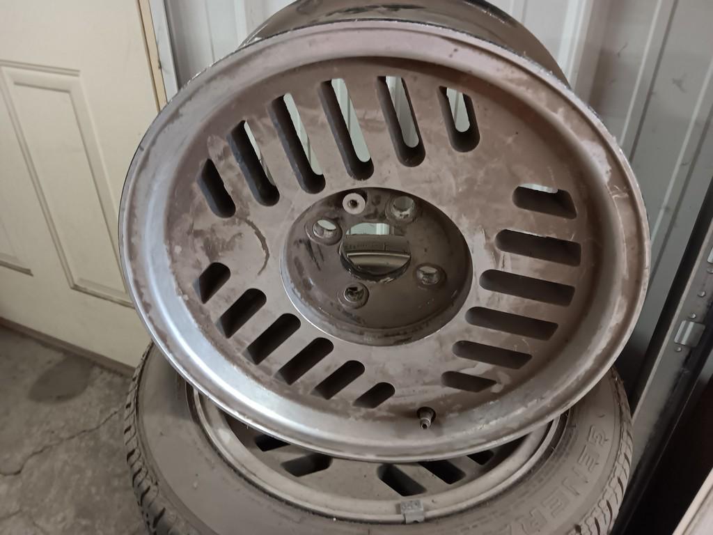 15" Rims 5x 135 mm Set of 4 & 195/50R15 General Tires Set of 3