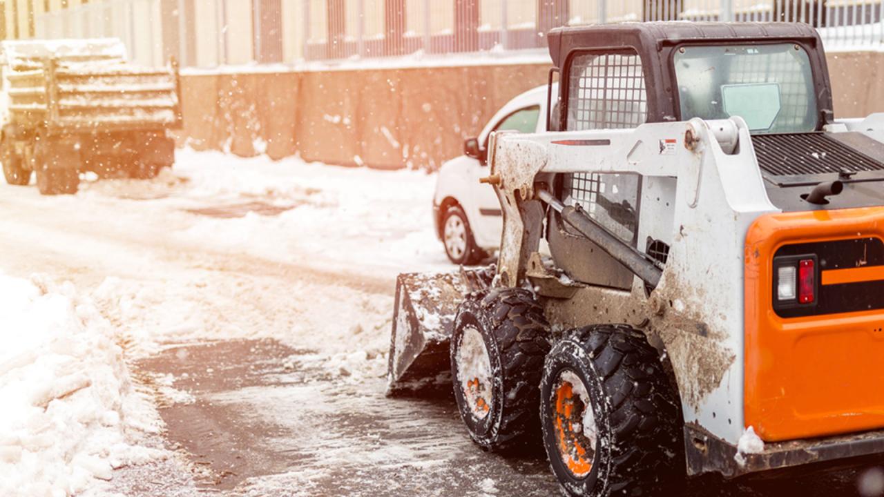 Residential &amp; Commercial Snow Removal