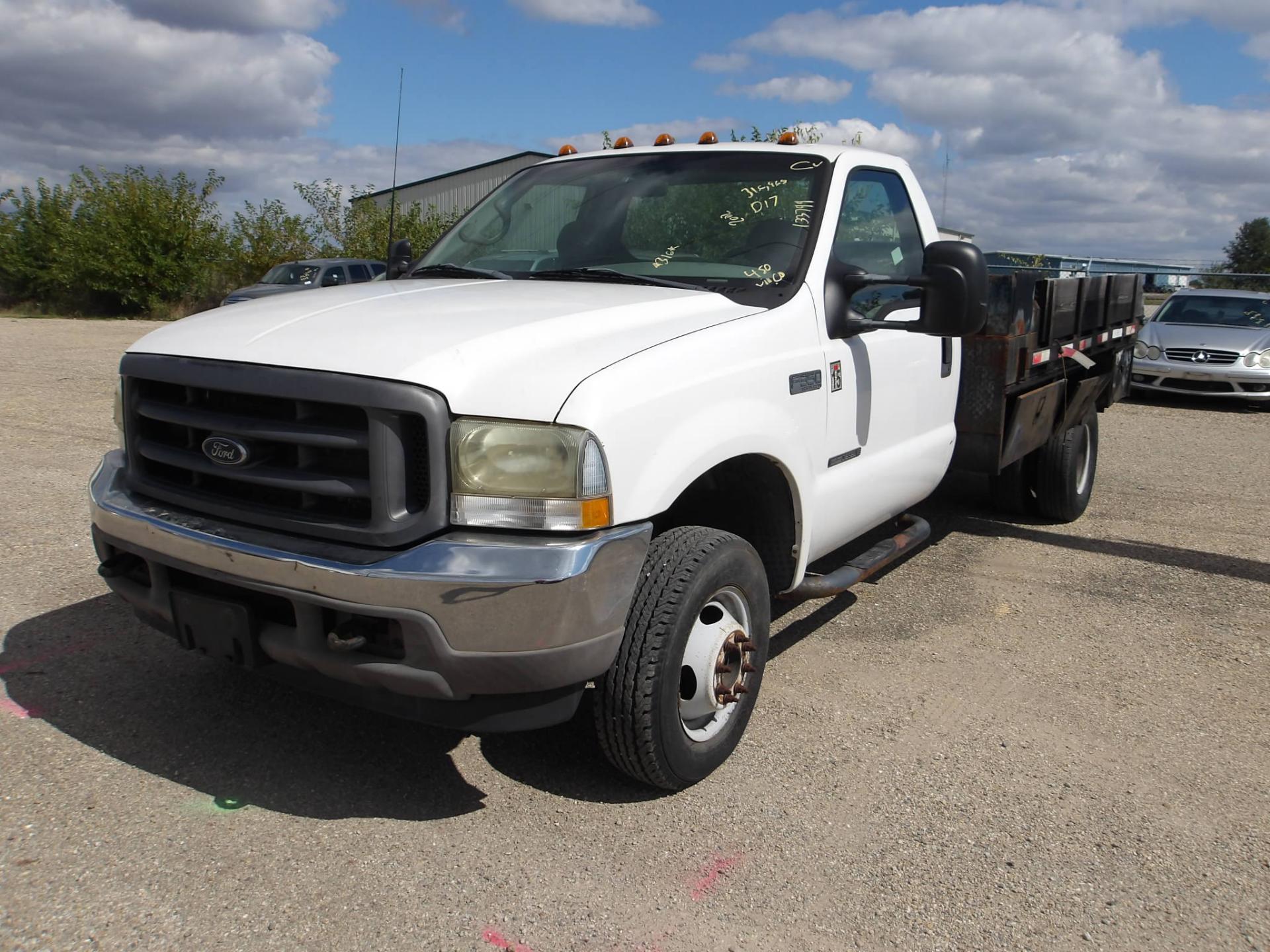 D17- 2002 FORD F350 SUPER DUTY