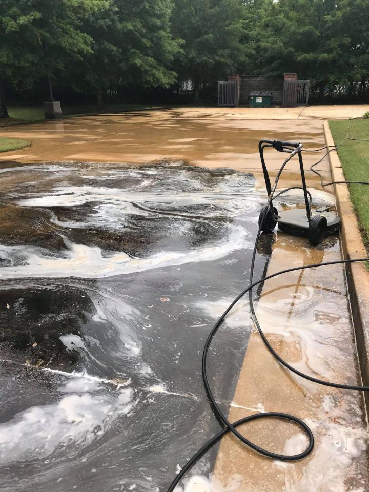Soft Wash Pressure Washing