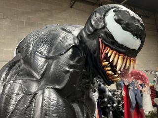 Marvel Beast Kingdom Venom