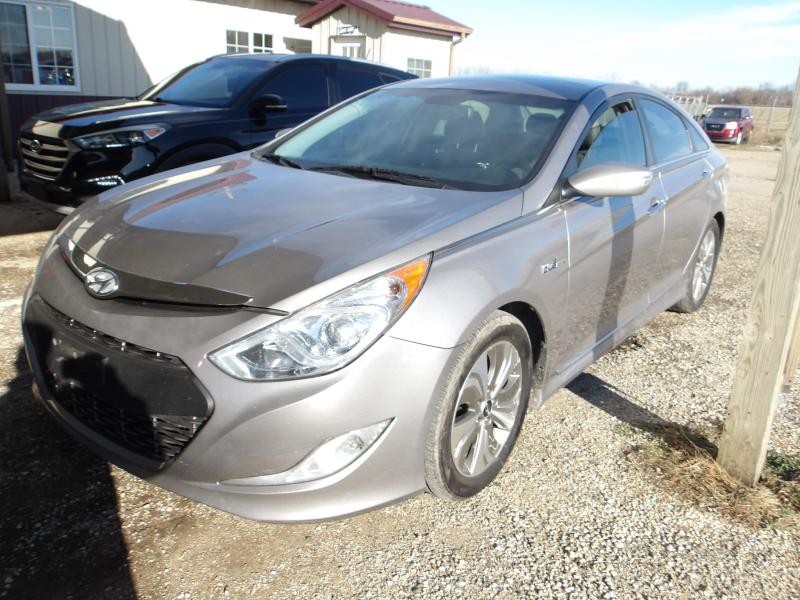A18 - 2013 Hyundai Sonata Hybrid