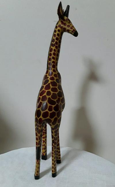 8" Wood Giraffe