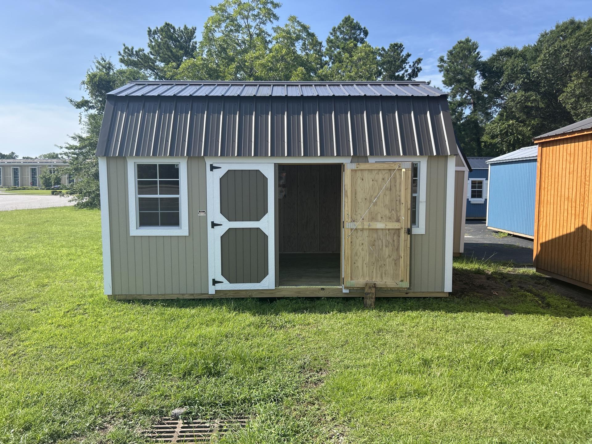 10x16 SIDE LOFTED BARN