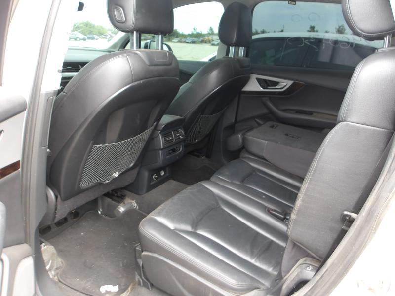 D13 - 2019 Audi Q7 Premium Plus