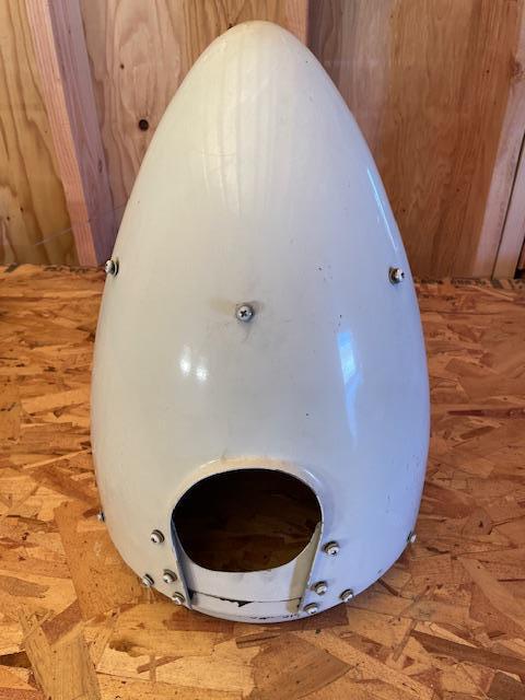 Piper PA32-300 Cherokee Six Hartzell Spinner And Bulkhead. Painted. Used.