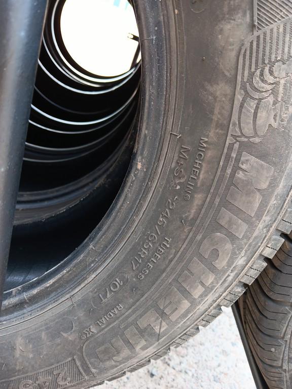 245/65R17 Michelin Defender LTX M/S Tires Set of 4