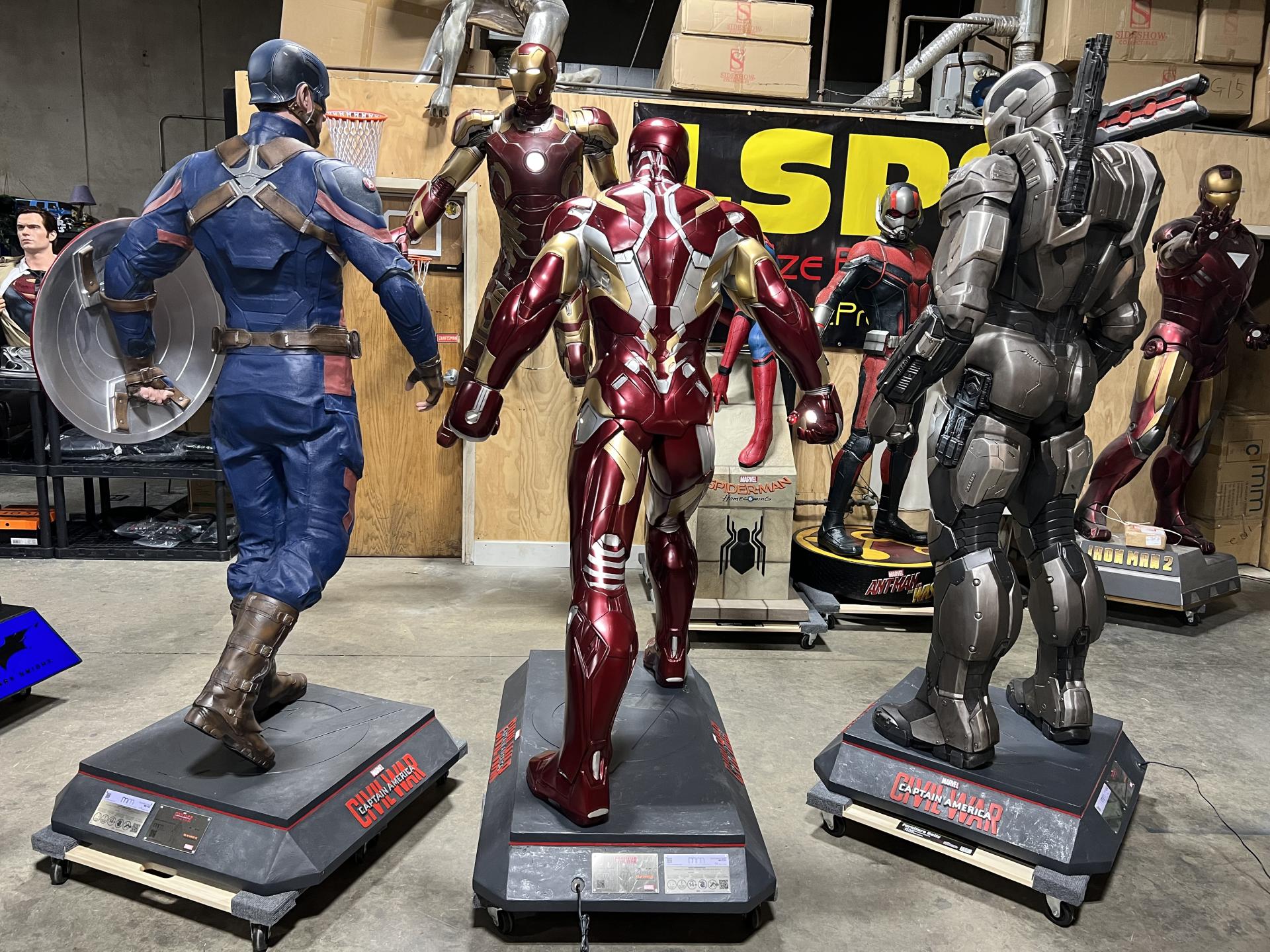 Marvel “Captain America: Civil War” 3 Piece Set War Machine Ironman