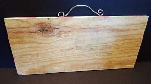 NOVELTY TIARA WOODEN QUEEN SIGN
