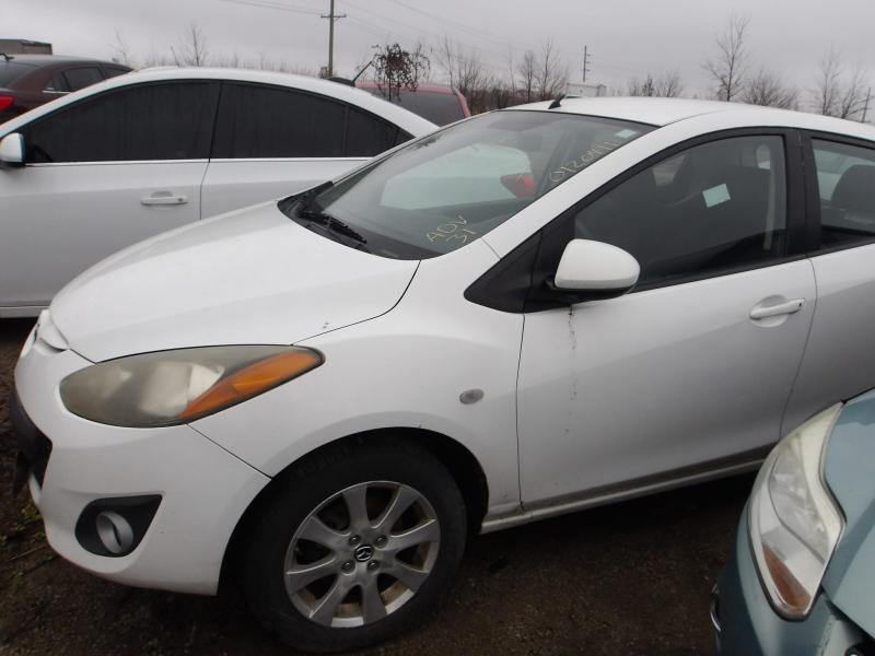 T9- 2013 MAZDA 2 TOURING