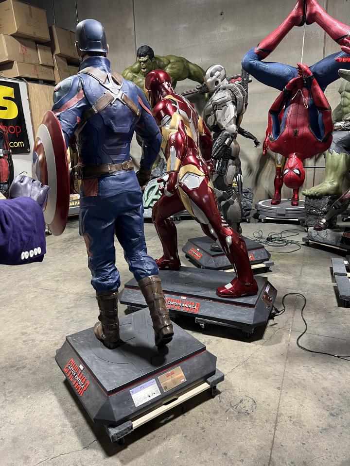 Marvel “Captain America: Civil War” 3 Piece Set War Machine Ironman