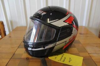 Fulmer snowmobile helmet - Lot # J1109