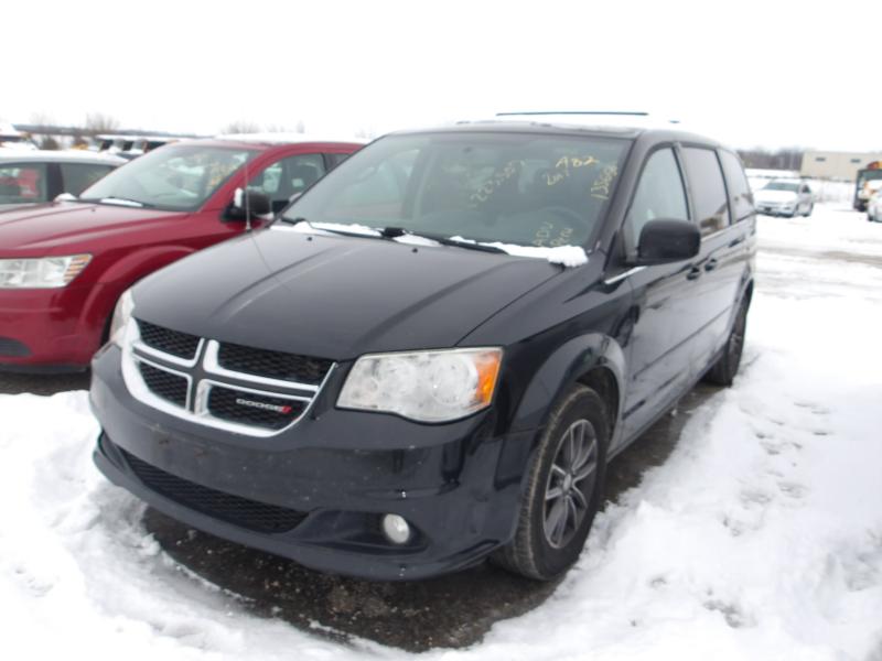 A82 - 2017 Dodge Grand Caravan SXT *** REPO ***