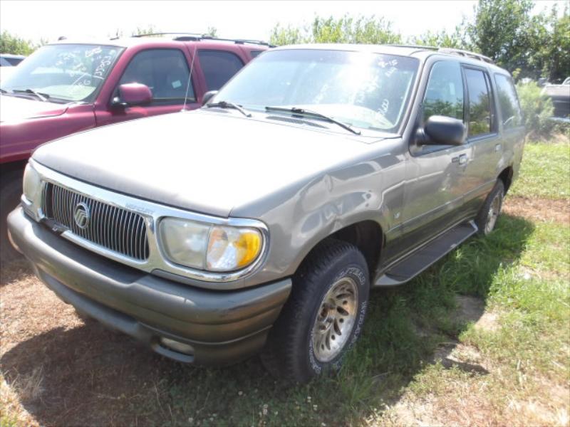 D146 - 2000 Mercury Mountaineer *** Mechanics Special ***
