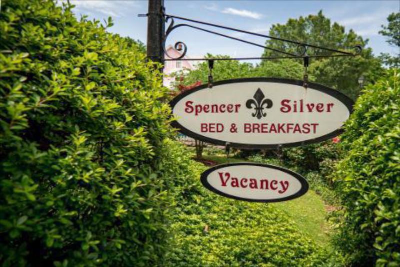 Welcome to The Spencer Silver Mansion

Historic Charm in the Heart of Havre de Grace, MD