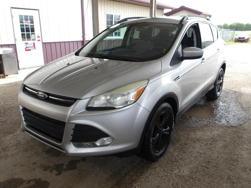 AC8 - 2014 Ford Escape SE