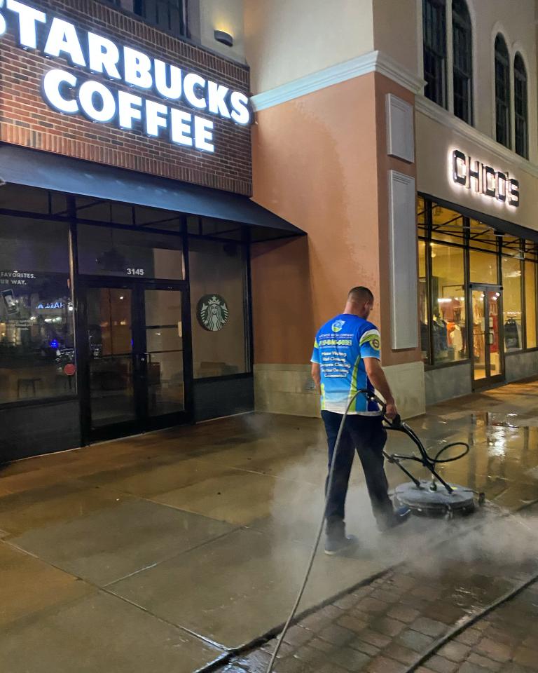 Personalized Commercial Pressure Washing