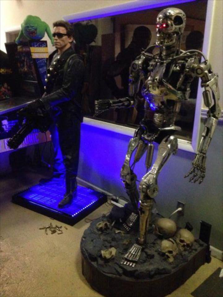 Sideshow Terminator T-800 First Version Endoskeleton