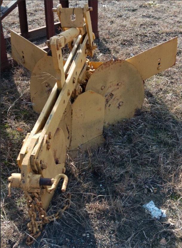John Deere Fireline Plow - Lot # N1069