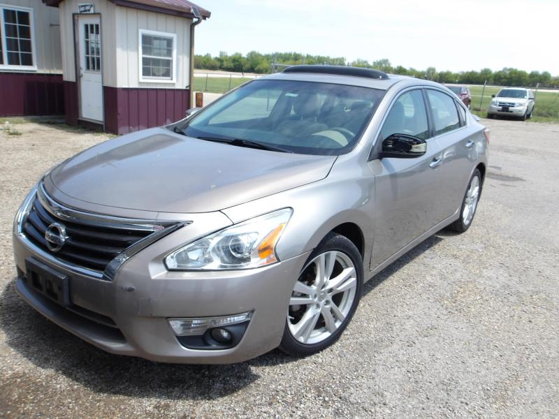A25 - 2013 Nissan Altima