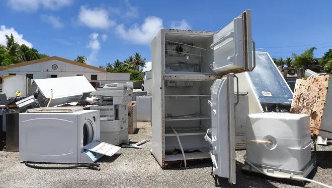Get rid of old appliances hassle-free with our removal services.