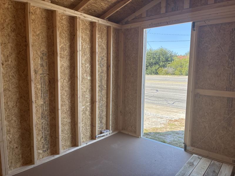 10x12 UTILITY SHED w/ RAMPS INCLUDED