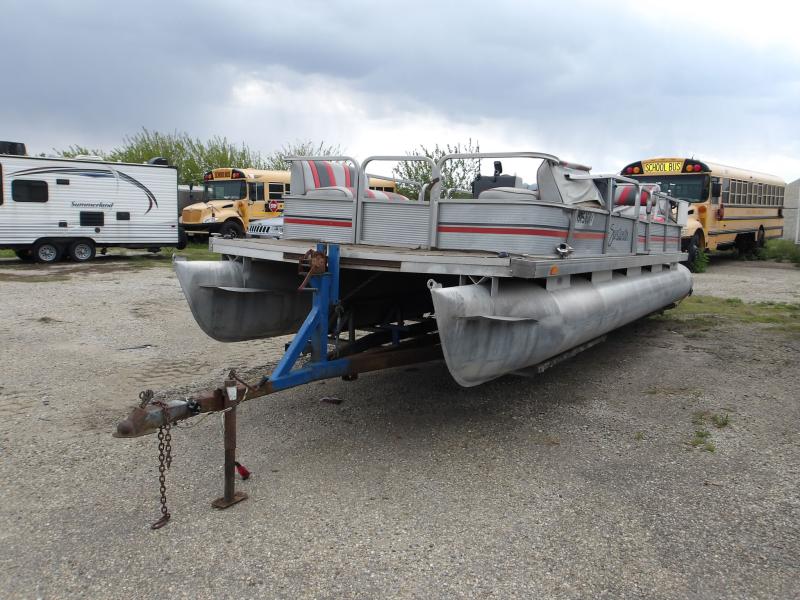 T19 - 1987 Sweetwater pontoon