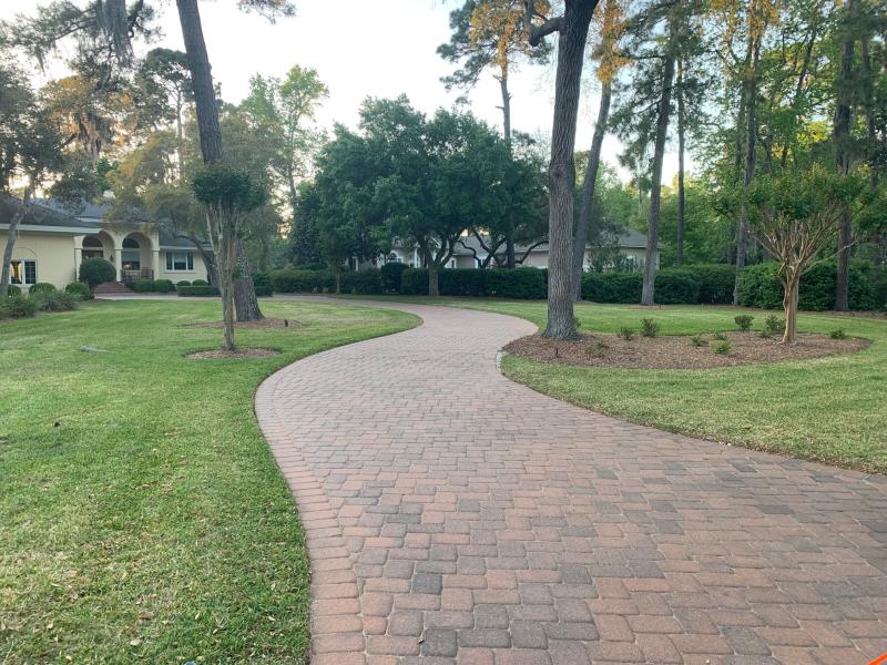 PAVER CLEANING AND SEALING