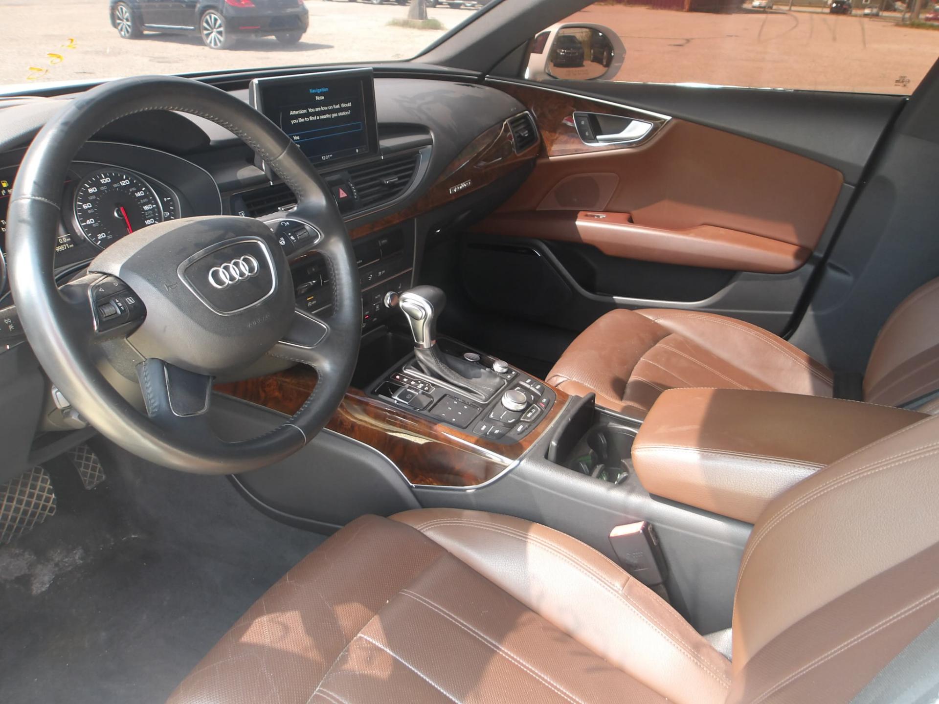 D10 - 2013 Audi A7 Prestige