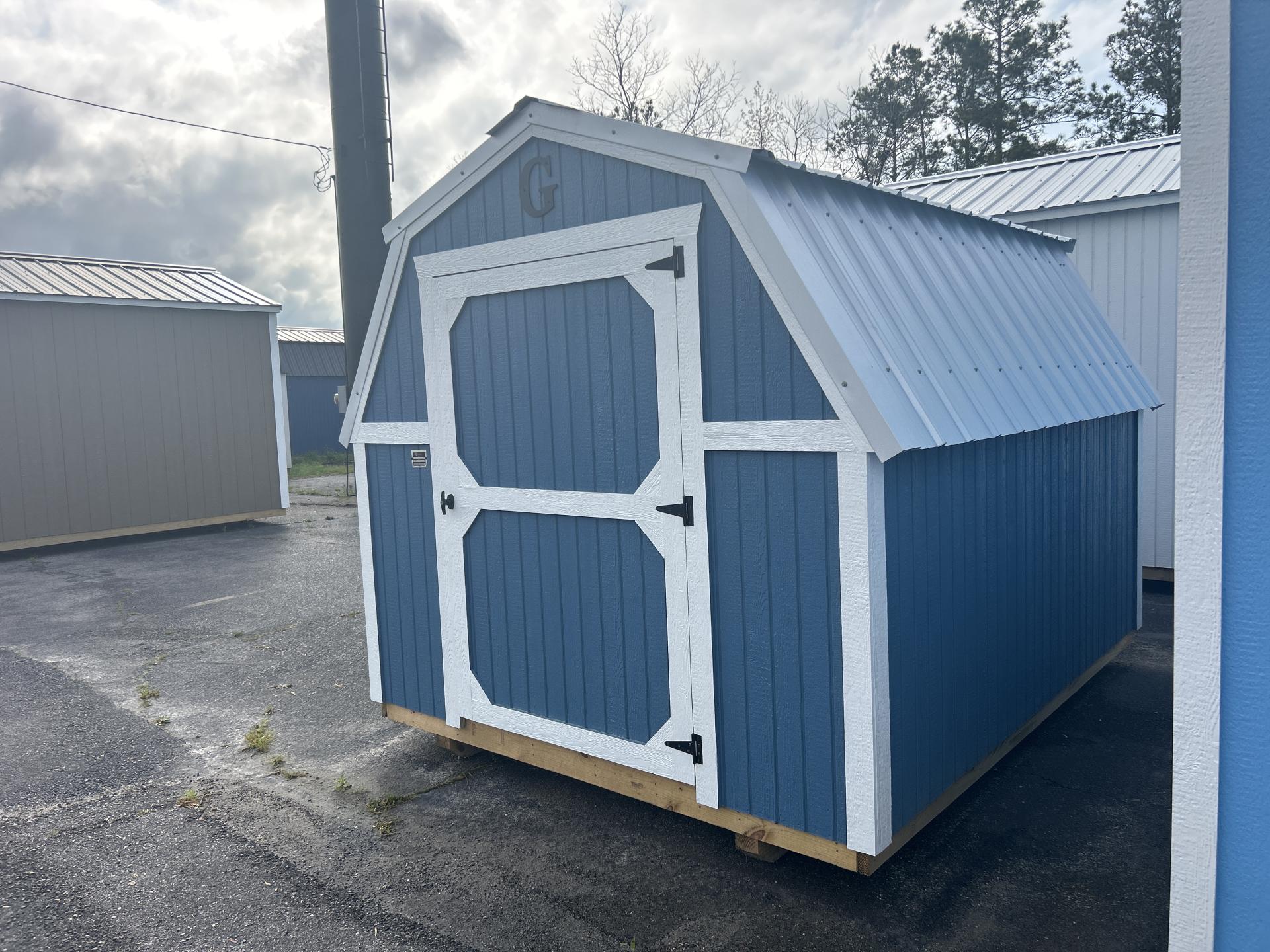 08x10 BARN