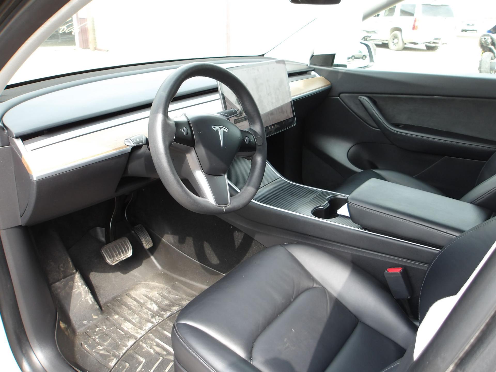 C1 Repo ** 2021 Tesla Model Y Long Range **