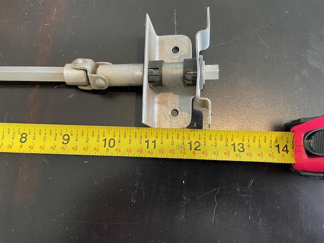 Cessna 172N Fuel Selector Valve Shaft & Bracket Assembly. Used.