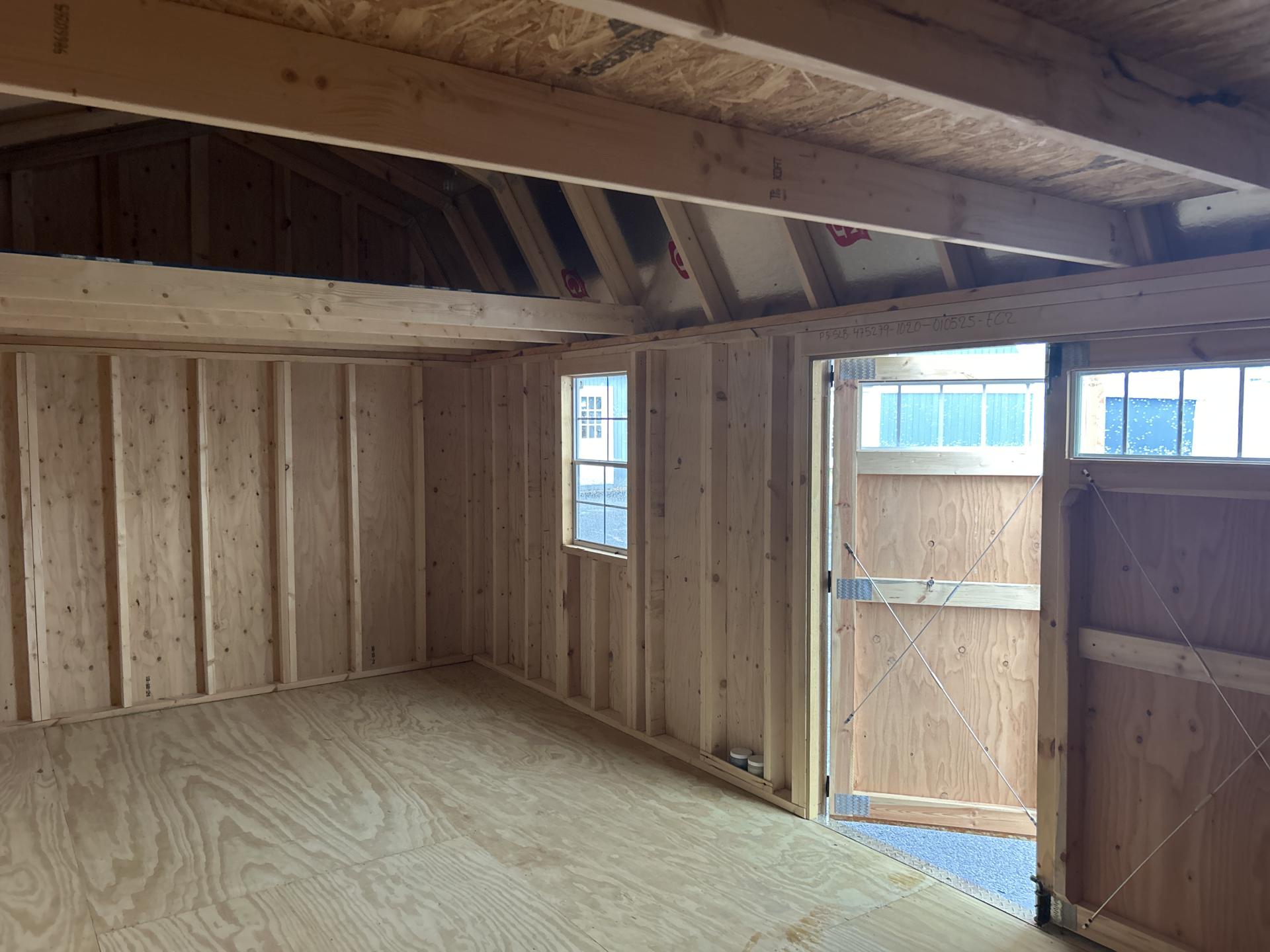 10x20 SIDE LOFTED BARN