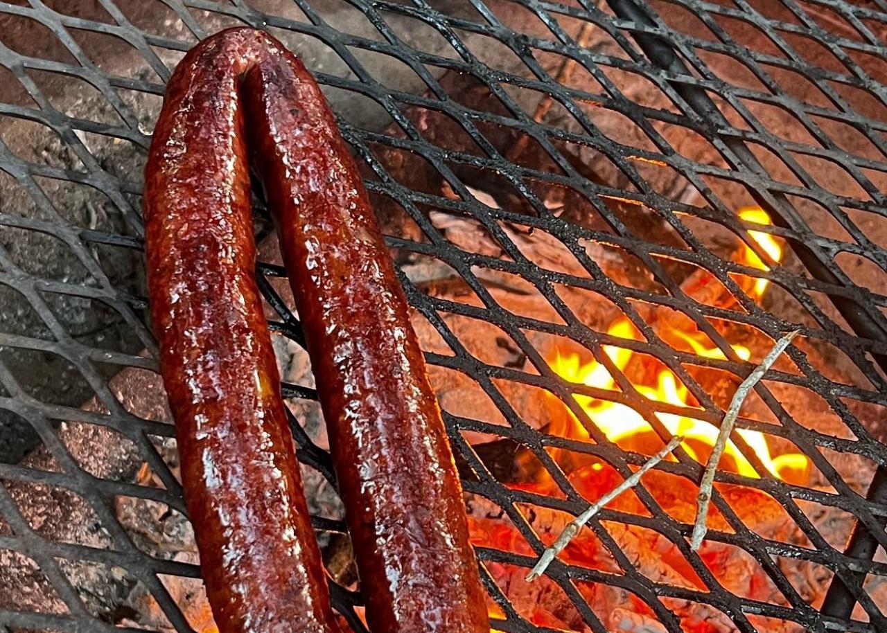 Our beef jerky offer a variety of flavors and product sizes: