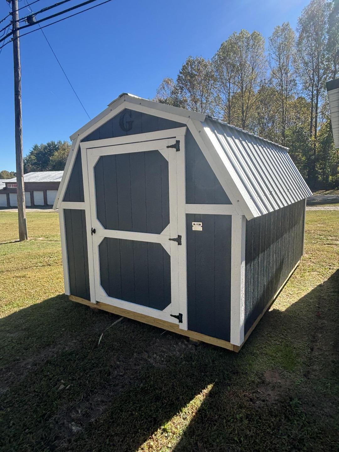 8x12 Barn