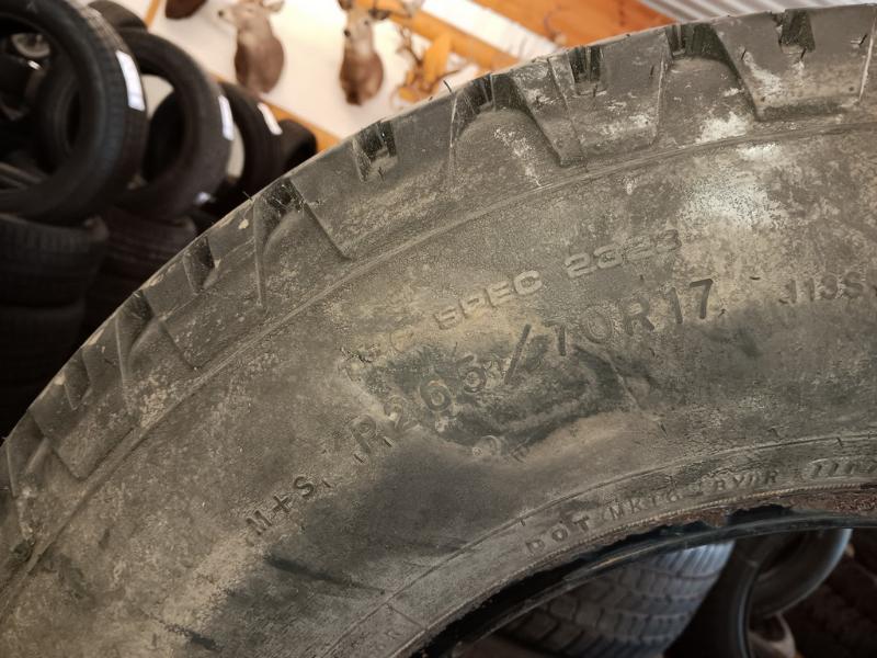 255/75R17 Goodyear Wrangler Duratrac Tires Set of 4