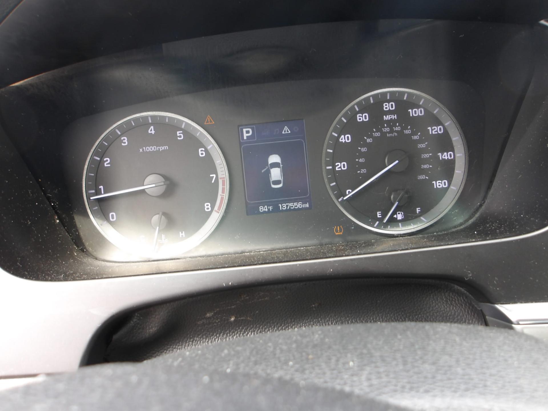 D33 - 2017 Hyundai Sonota