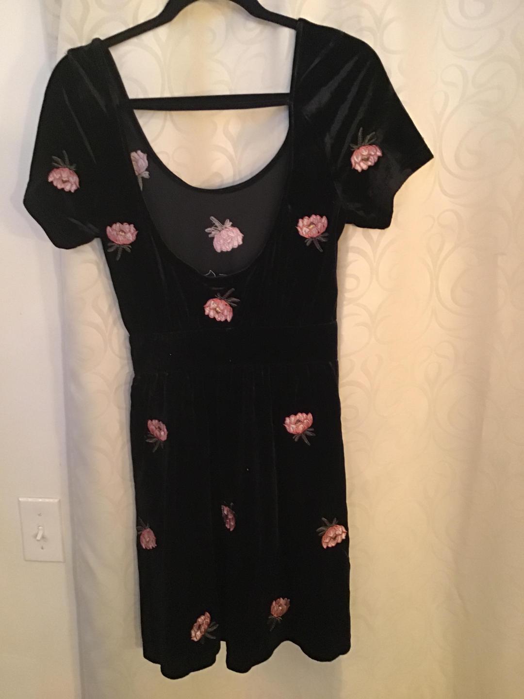 Flower Embroidery In Velvet Fabric