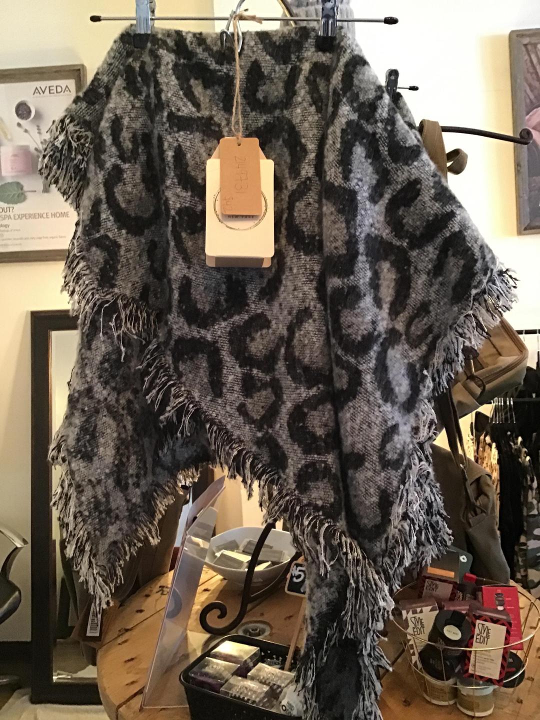 Oversized Leopard Knit Scarf
