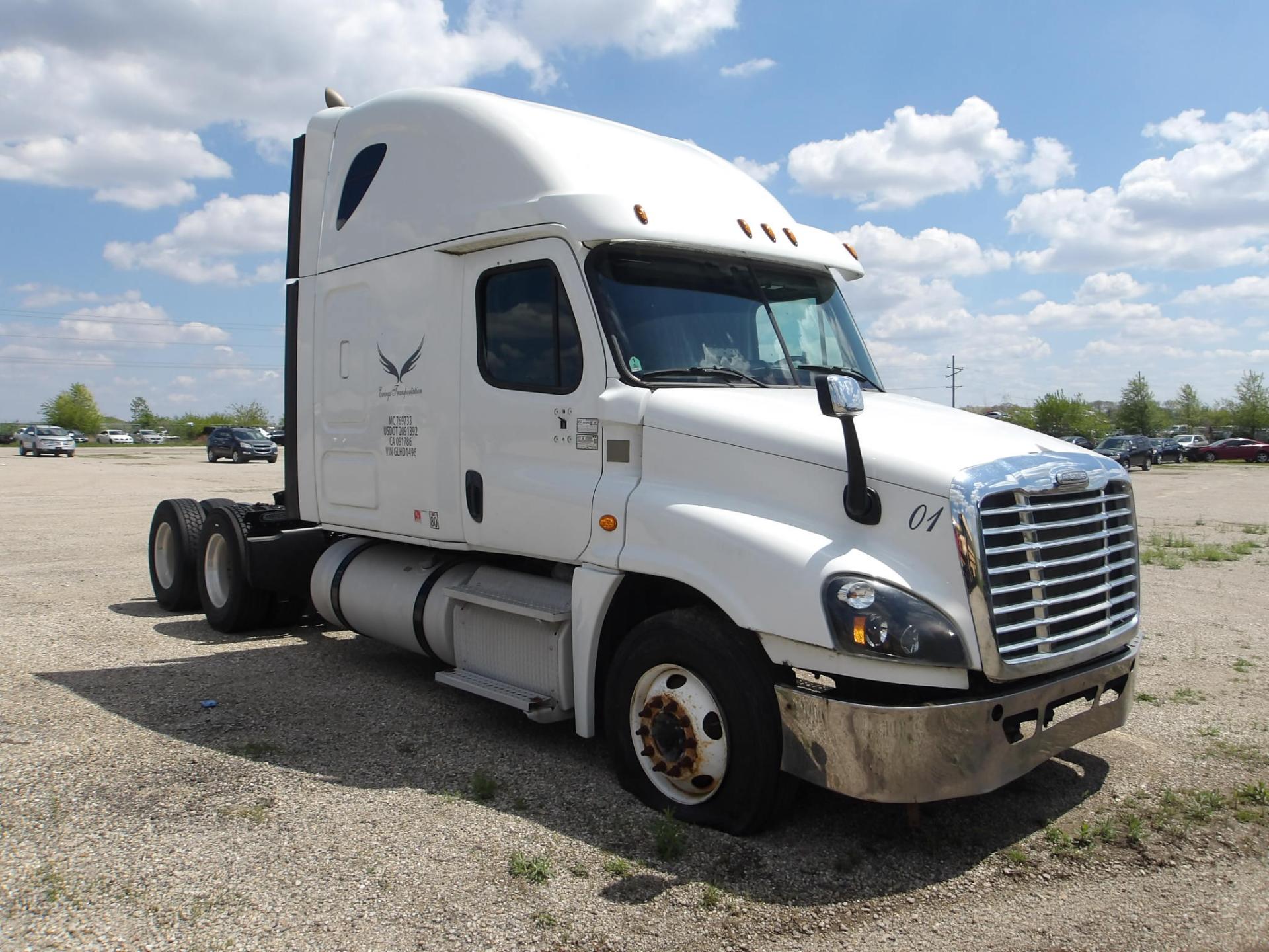 D60 - 2016 Freightliner Cascadia 125