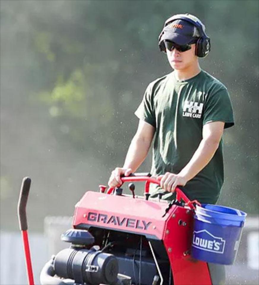 Professional Lawn Care Services in Fayetteville, NC