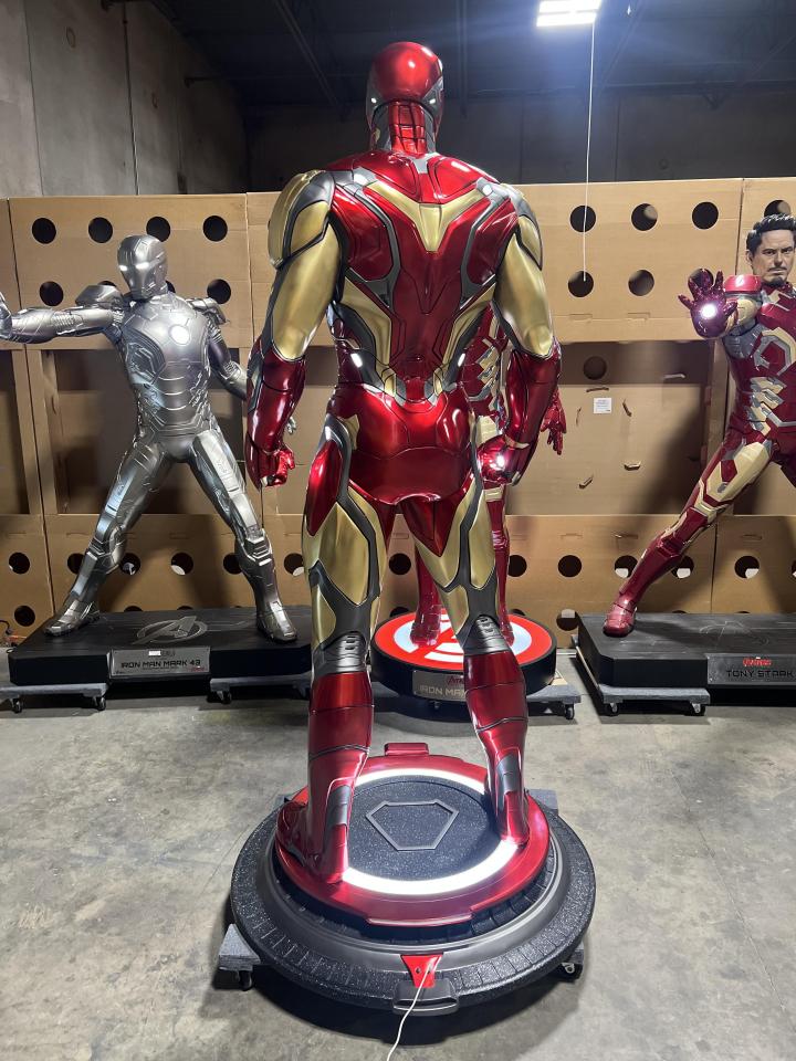 Avengers End Game Tony Stark with Interchangeable Heads