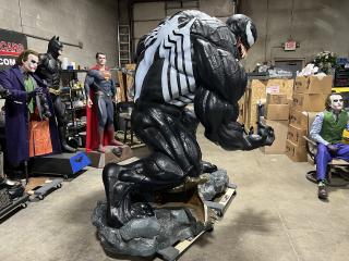 Marvel Beast Kingdom Venom
