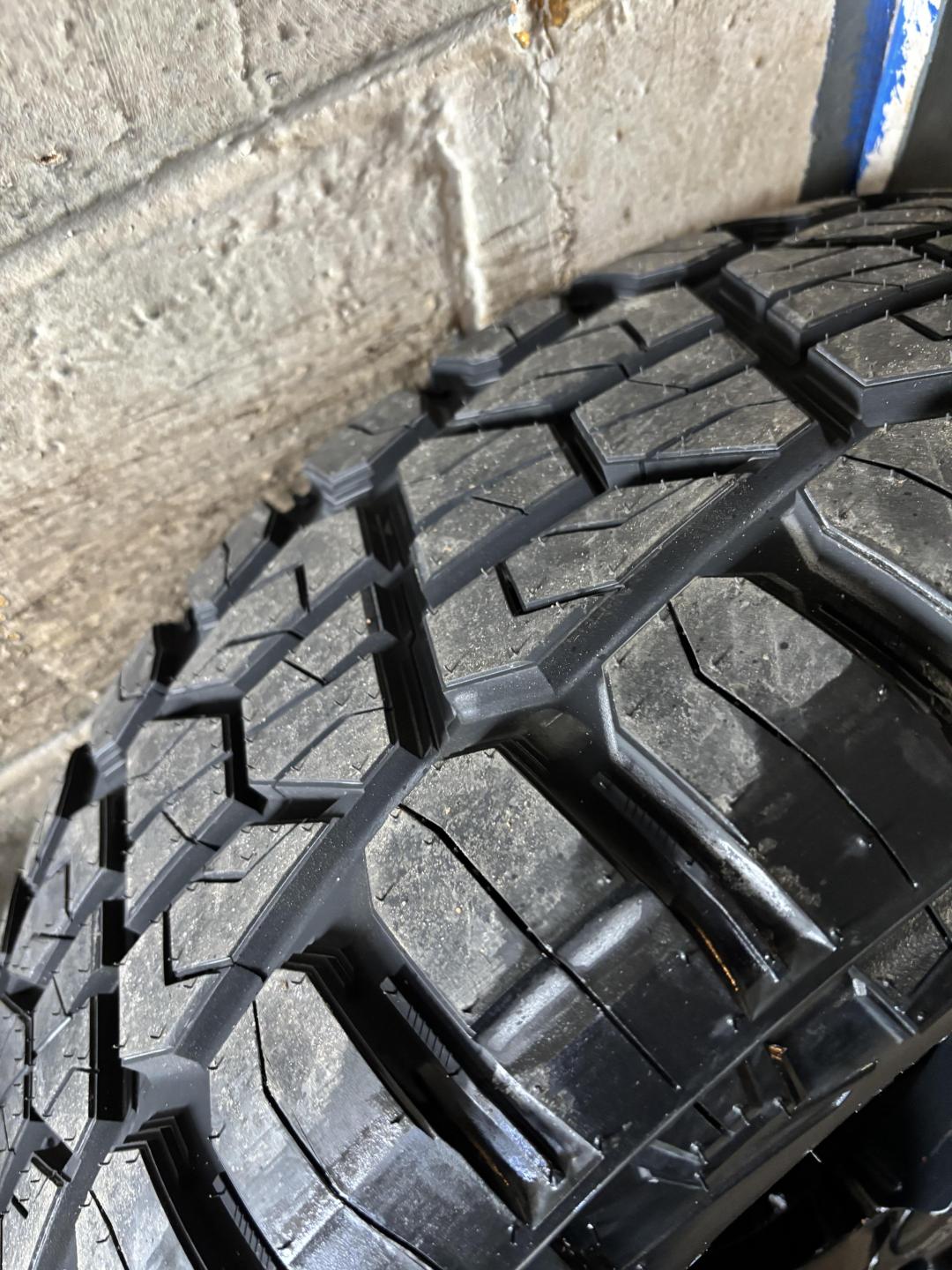 GMC 22” Wheels and Tires