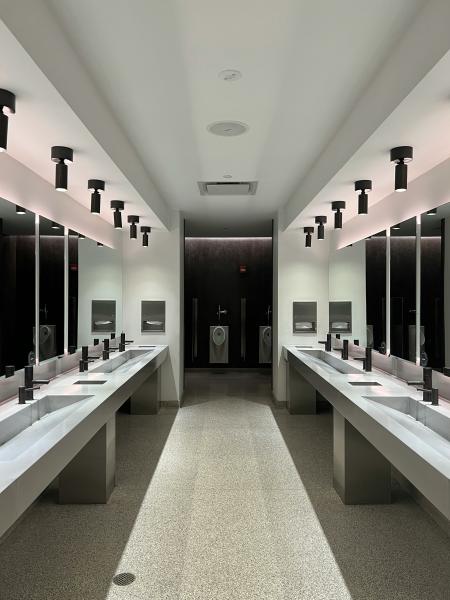 Commercial Restroom Maintenance for Hotels, Restaurants &amp; Casinos