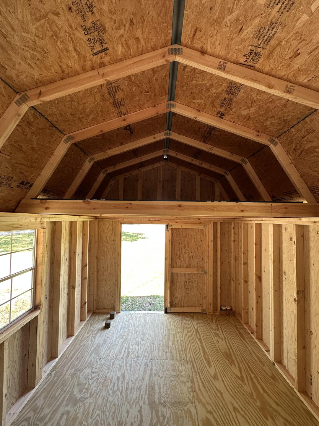 Graceland 10x20 Lofted Barn - Signature Series